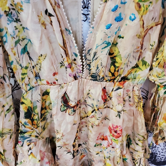 ✴️ NWT HEMANT & NANDITA Veena Floral Dress long Sleeve Size Small Yellow - Picture 7 of 13